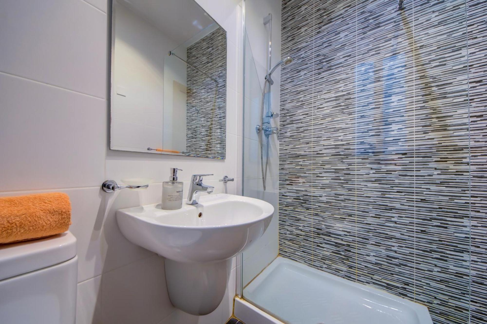 Stylish 2Br Apt With Balconies In St Julians, Paceville - Apt 6 By Vaganza Saint Julian's Eksteriør bilde