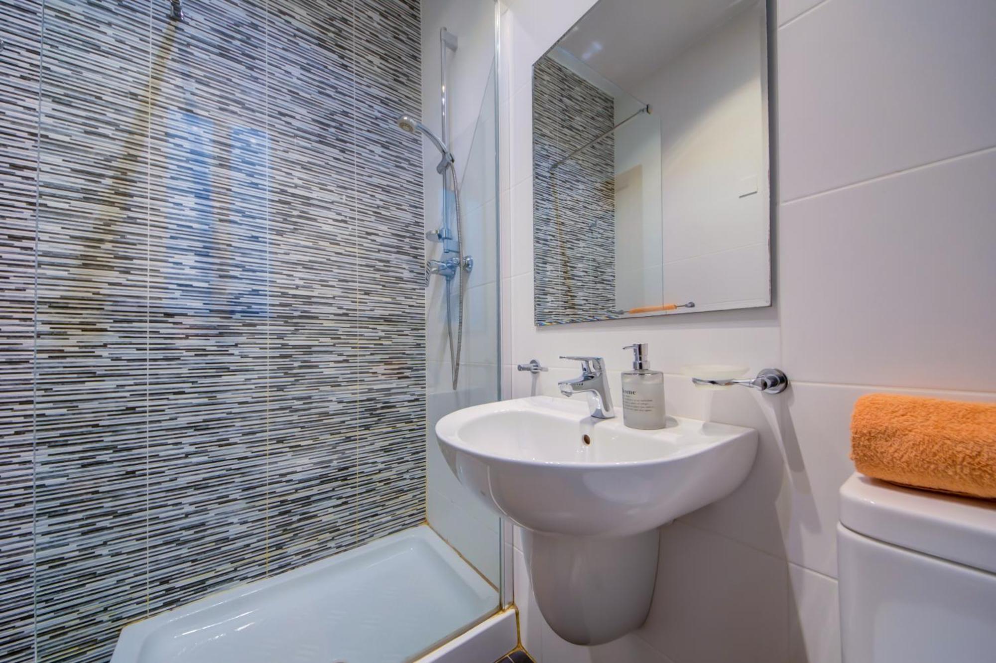 Stylish 2Br Apt With Balconies In St Julians, Paceville - Apt 6 By Vaganza Saint Julian's Eksteriør bilde