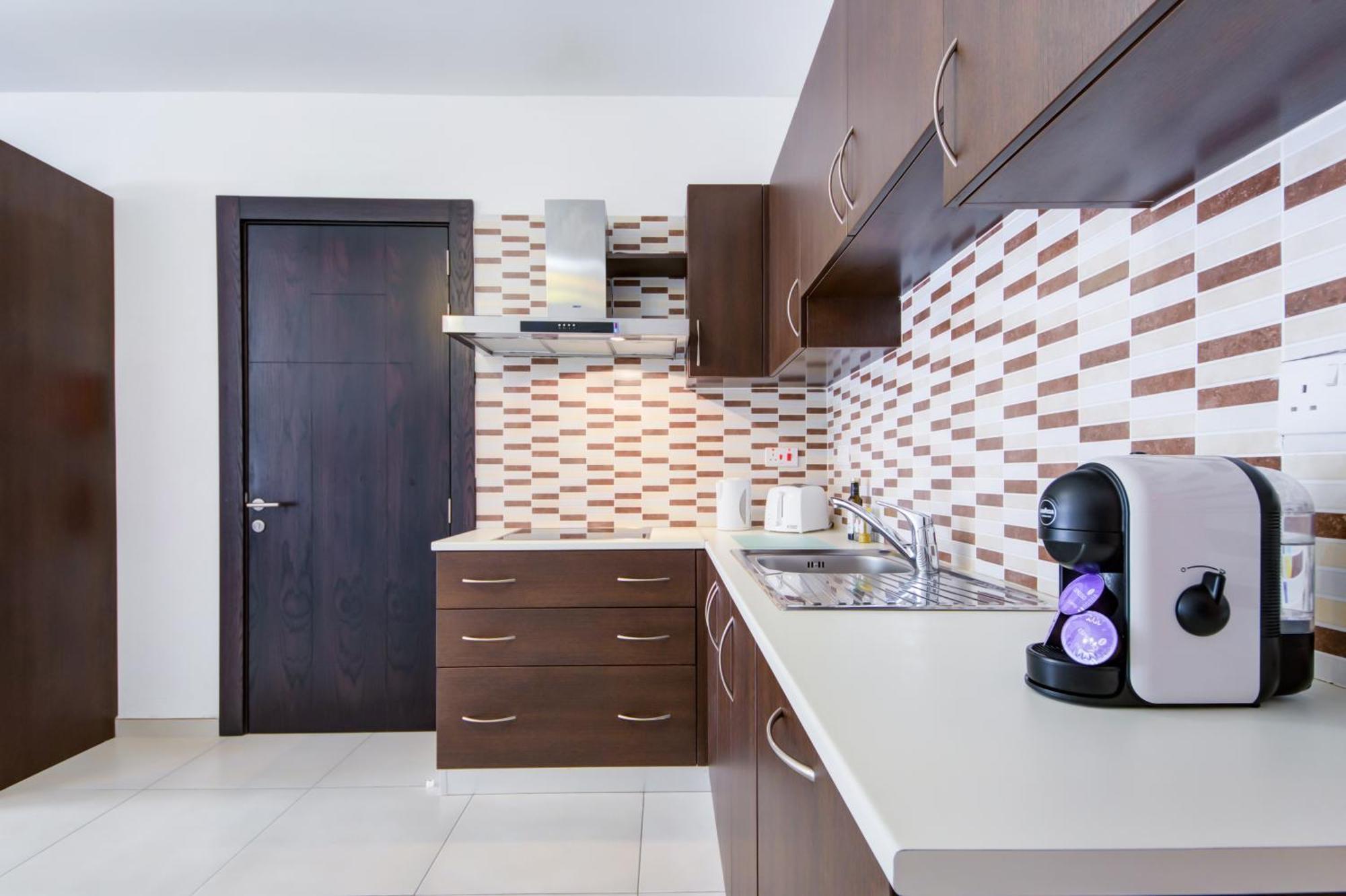 Stylish 2Br Apt With Balconies In St Julians, Paceville - Apt 6 By Vaganza Saint Julian's Eksteriør bilde