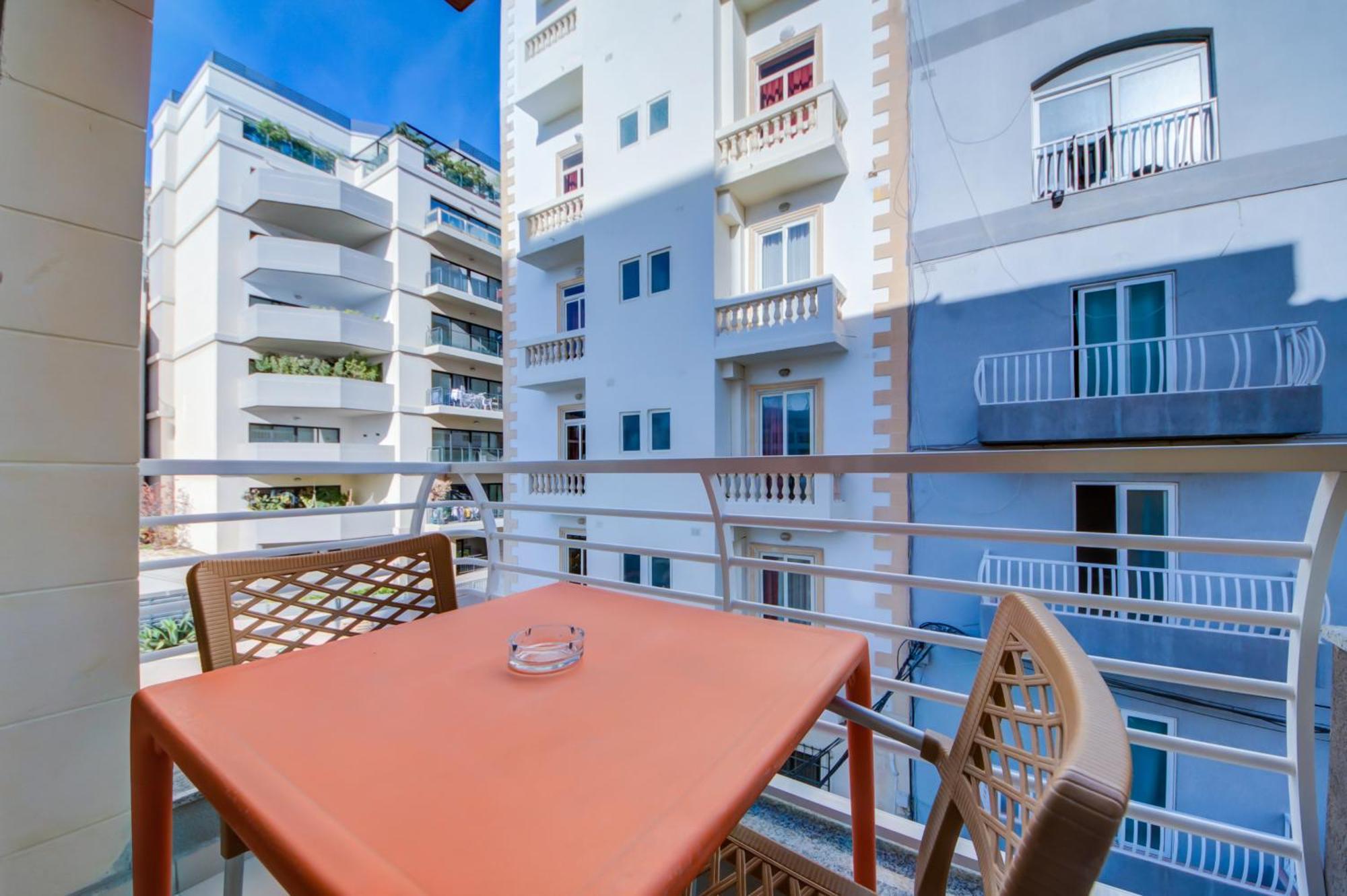 Stylish 2Br Apt With Balconies In St Julians, Paceville - Apt 6 By Vaganza Saint Julian's Eksteriør bilde